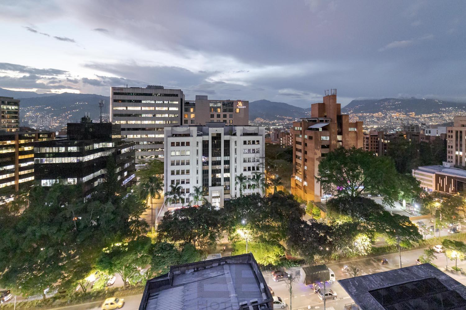 Leblon Suites Hotel Medellín Extérieur photo